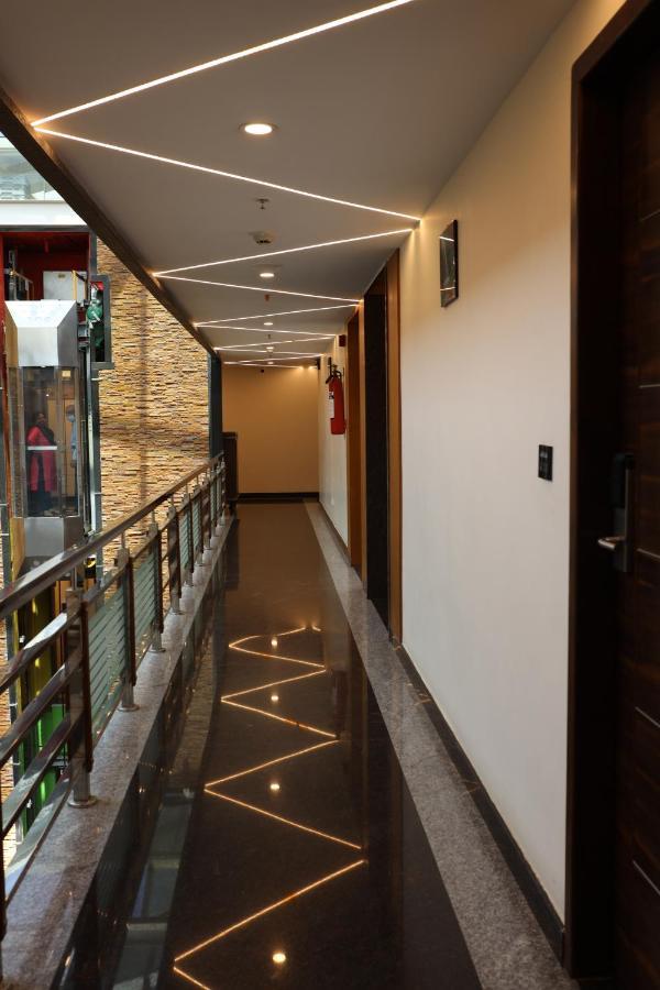Npg Just 10 Mins Drive From The Kempegowda International Airport Hotel
