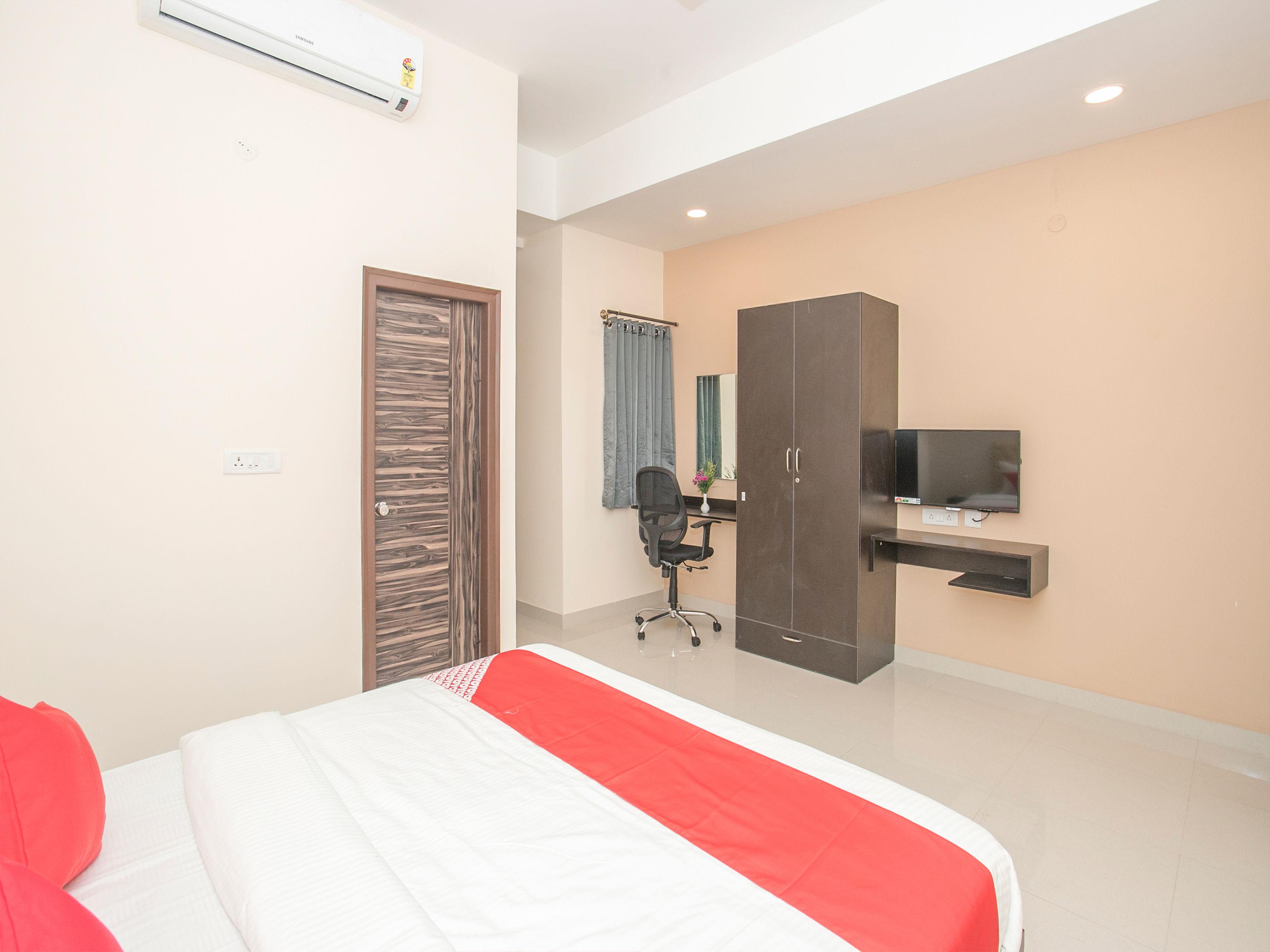 Townhouse Hbr Layout Hotel Bangalore