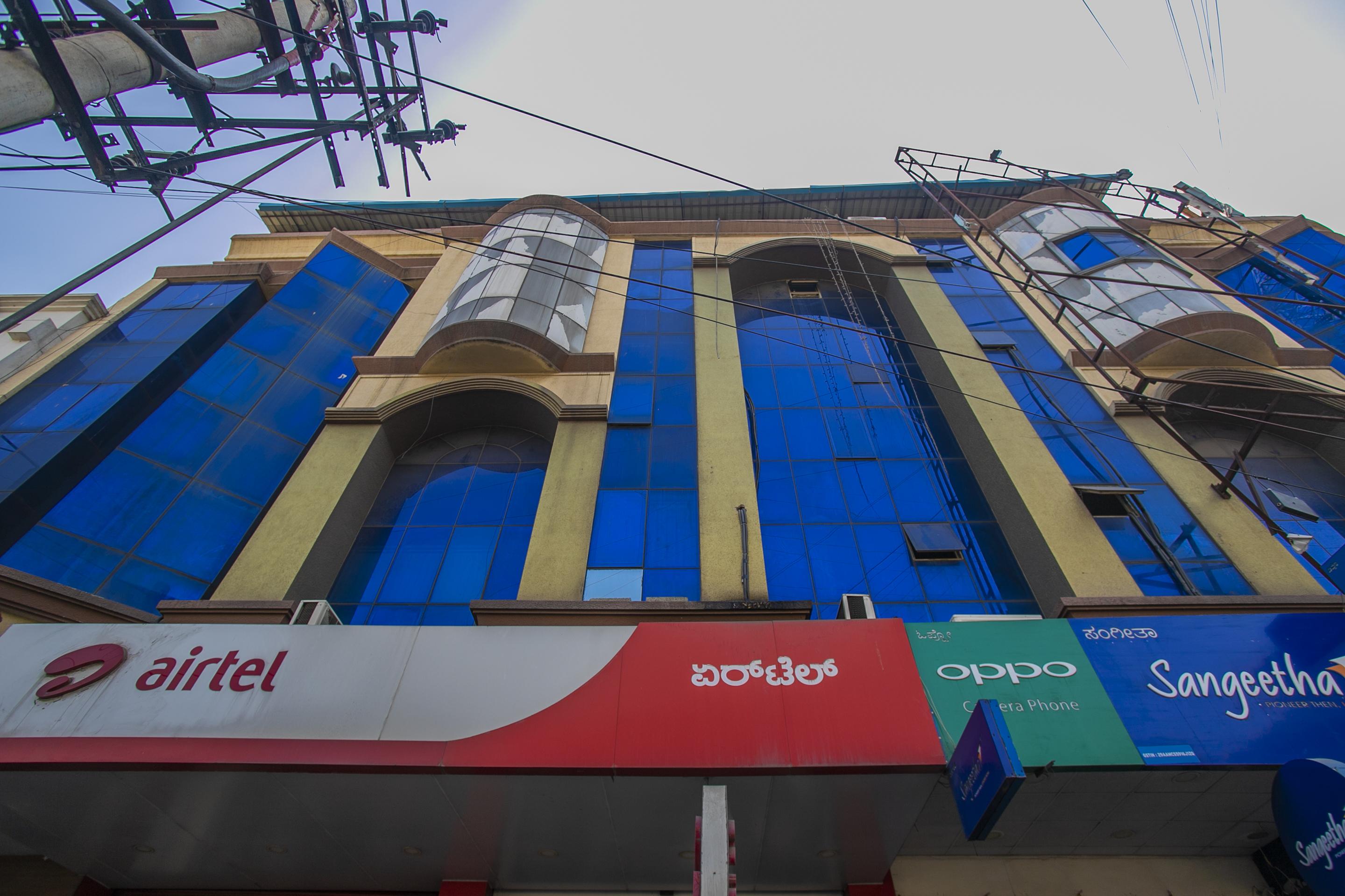 Classic Comfort Hotel *