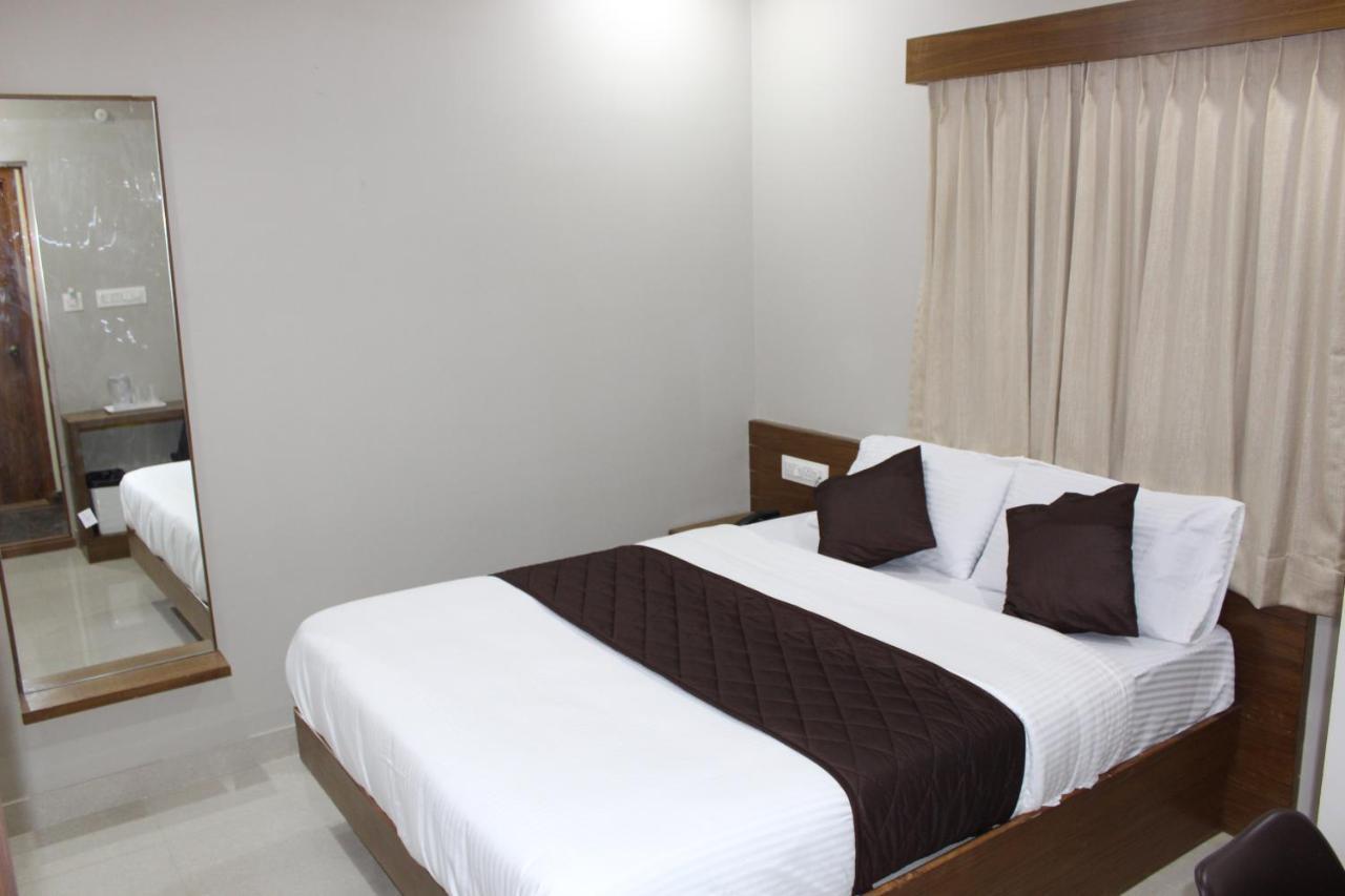 Olivia And 2* Bangalore
