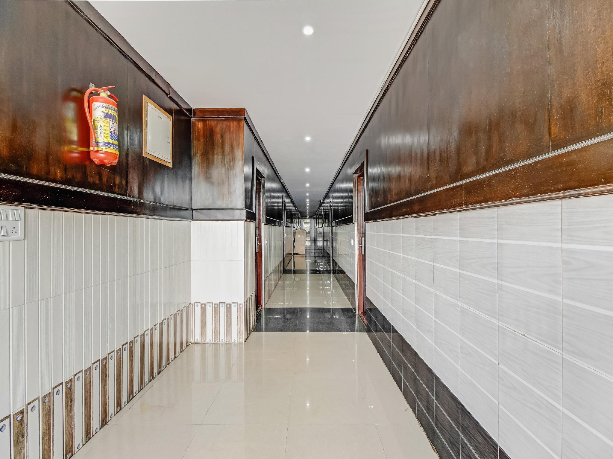 Hotel Treebo Millennium Plaza