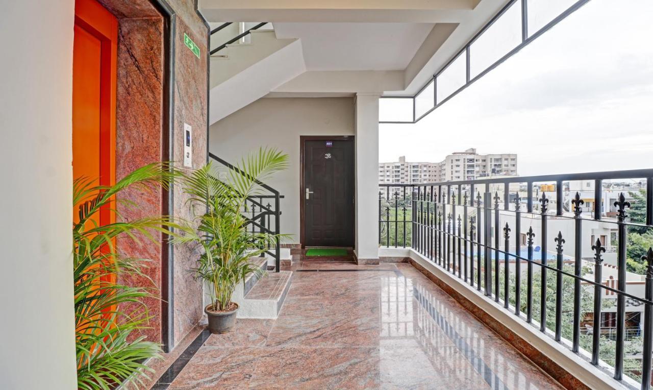 Treebo Apple Villa, 30 Mins From Airport Hotel