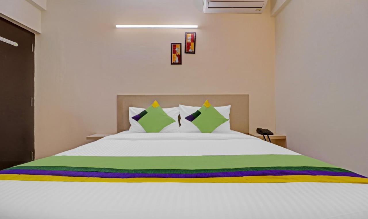 Hotel Treebo Apple Villa, 30 Mins From Airport Bangalore