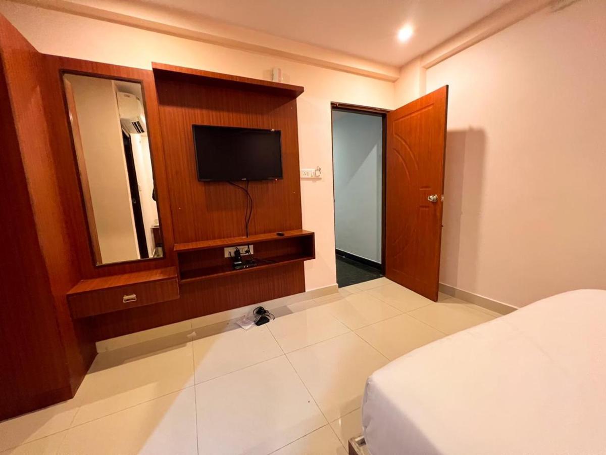 Hotel Intourist By Agira 2*