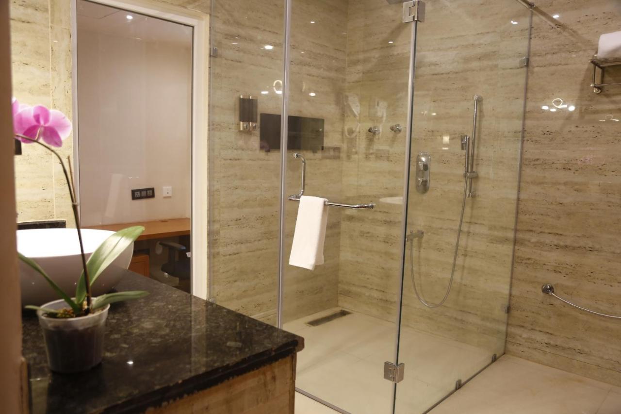 Leroy Grand - Yeshwanthpur 4*