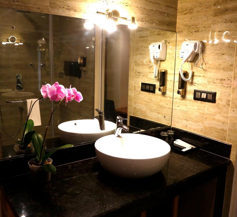 Leroy Grand - Yeshwanthpur Bangalore