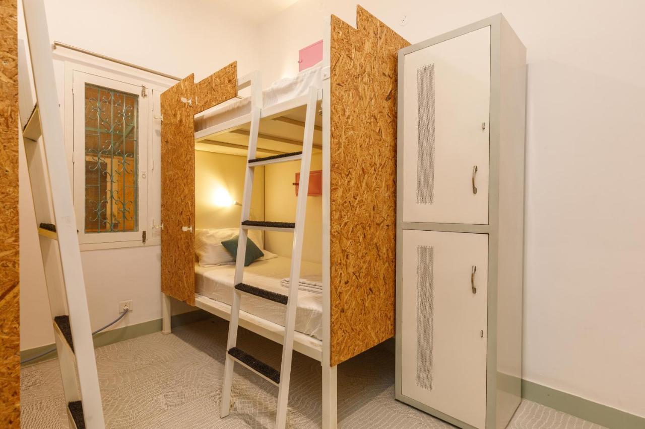 Locul Midtown-indiranagar *
