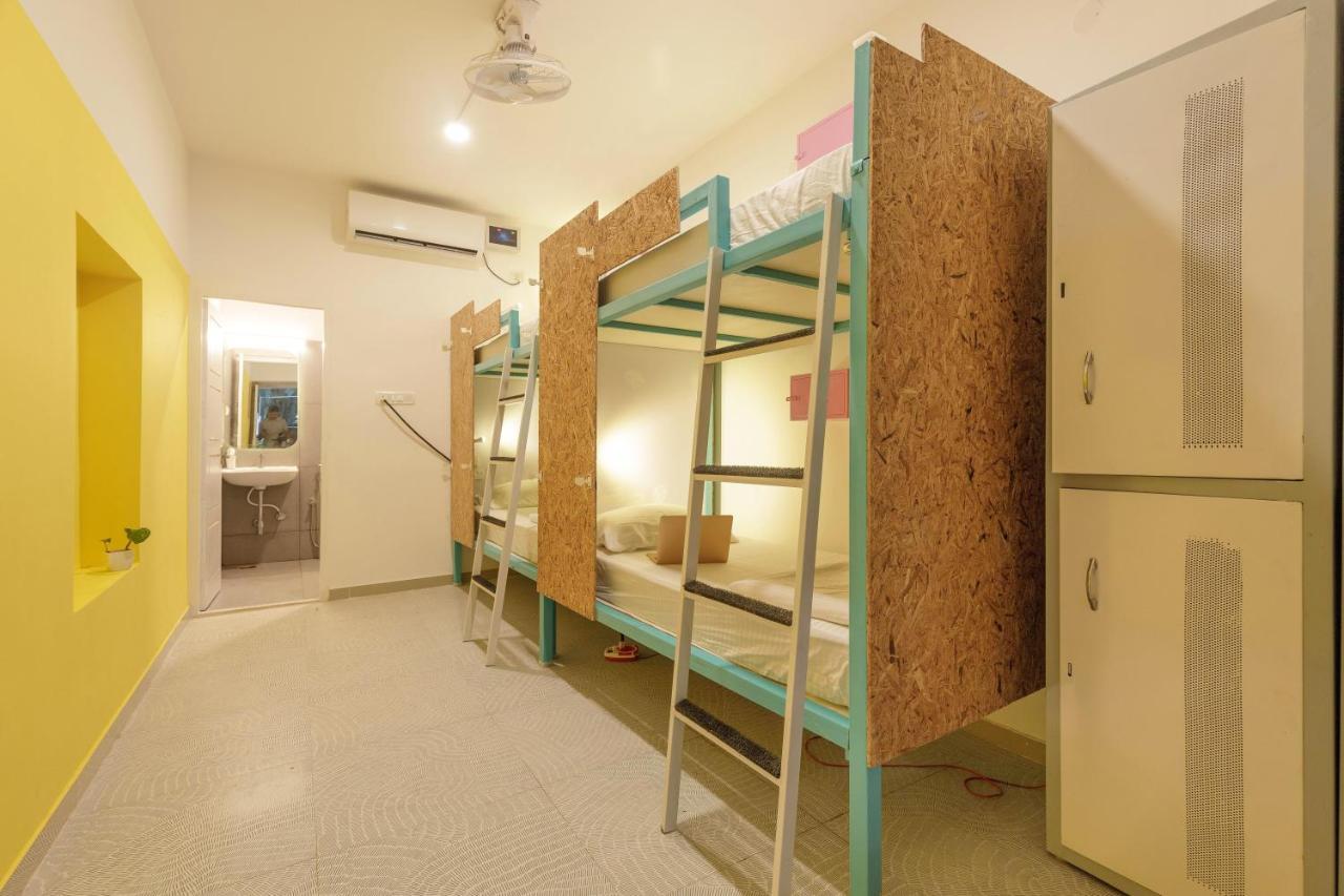 Locul Midtown-indiranagar Hostel