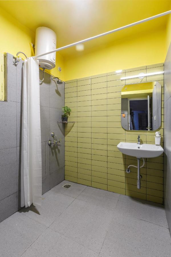 Locul Midtown-indiranagar Hostel Bangalore