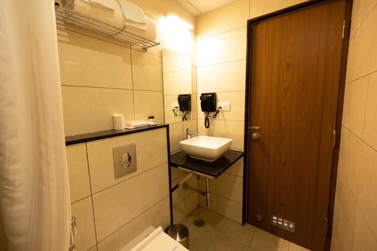 Poornima Regency Hotel