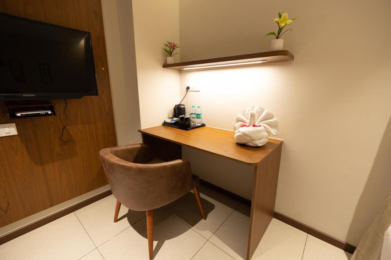 Poornima Regency Hotel Bangalore