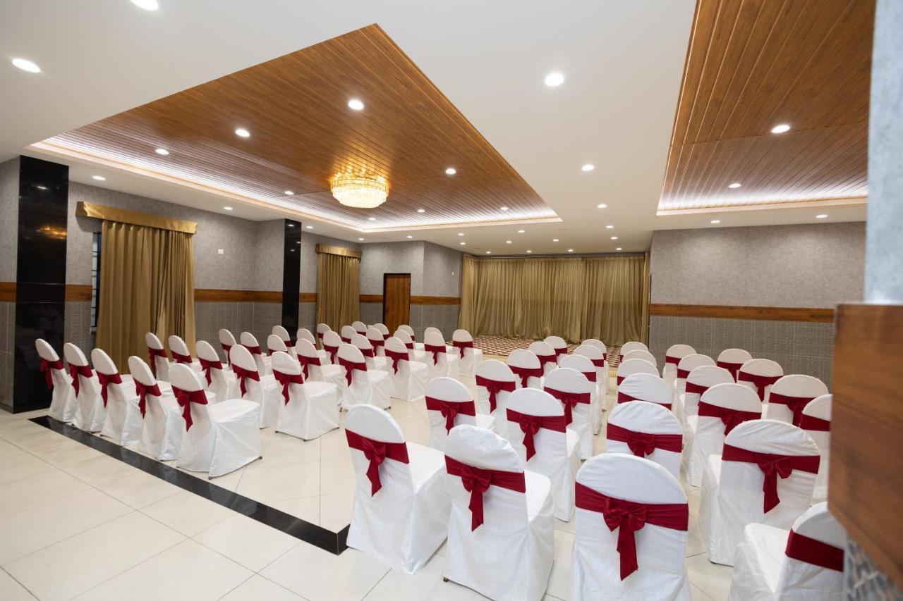 Hotel Poornima Regency