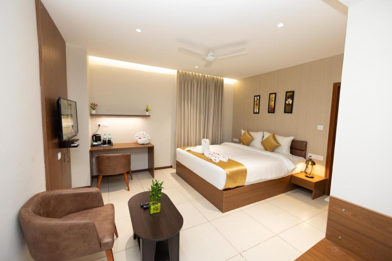 Poornima Regency Hotel 3*