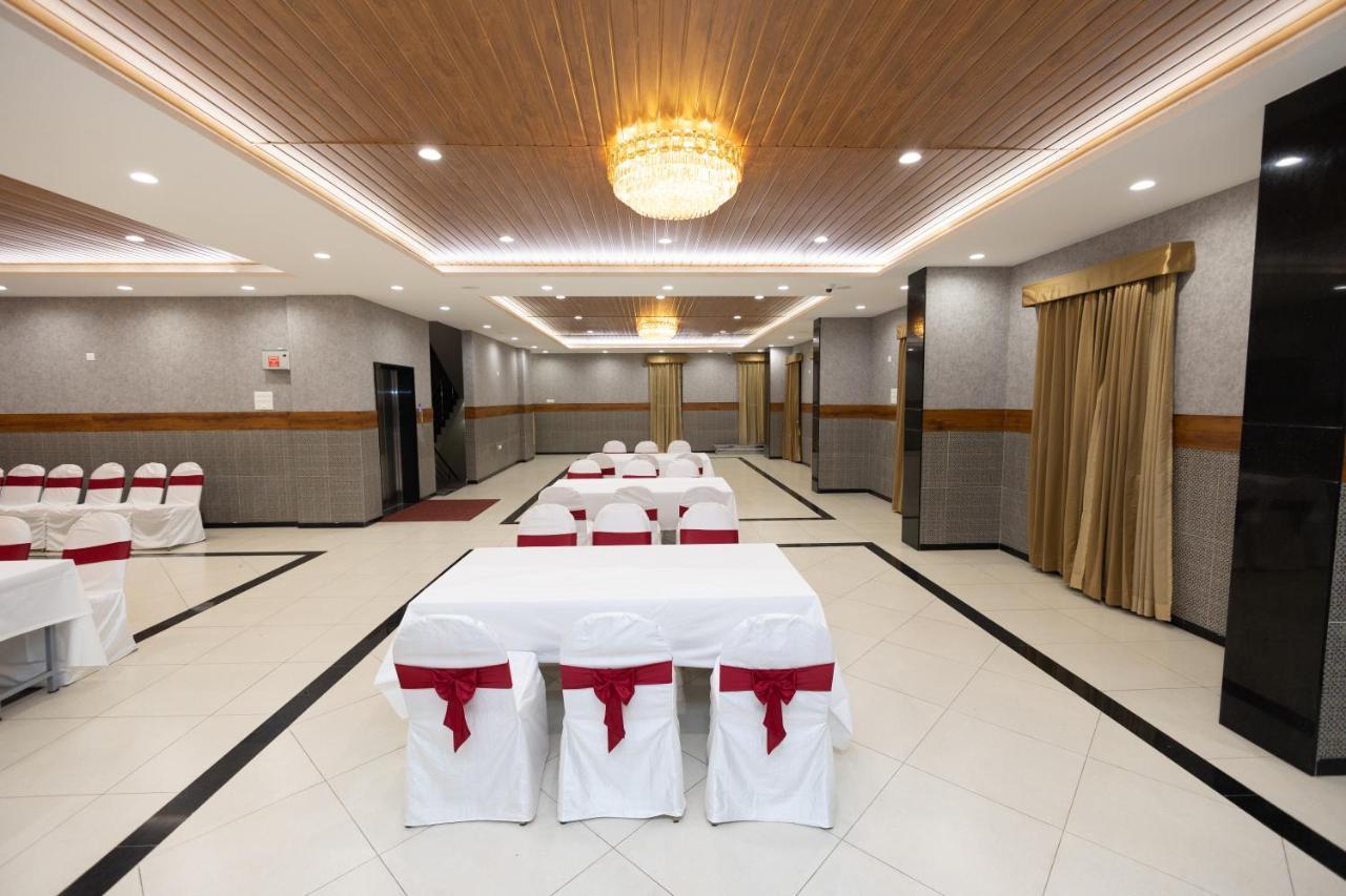 Hotel Poornima Regency
