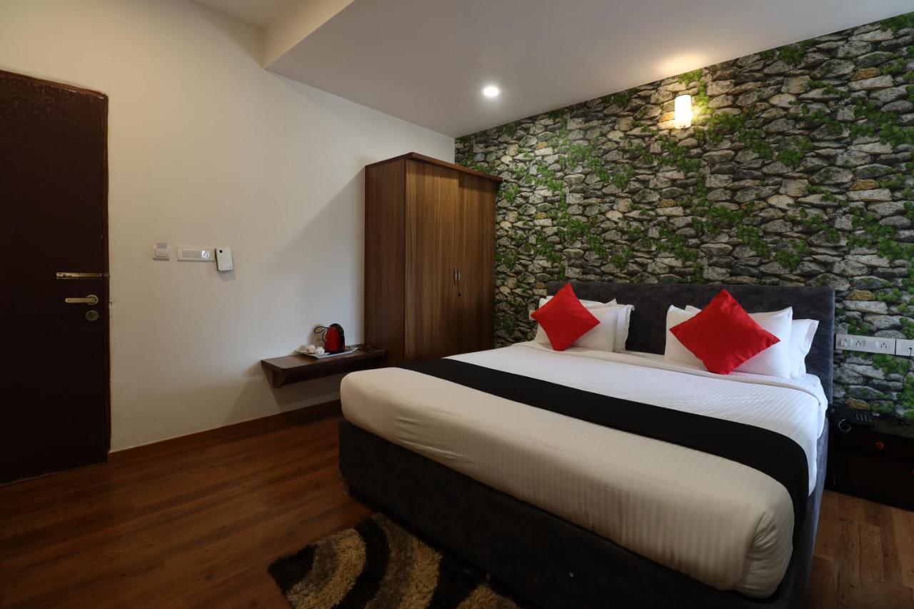 Dhanvitha 2* Bangalore