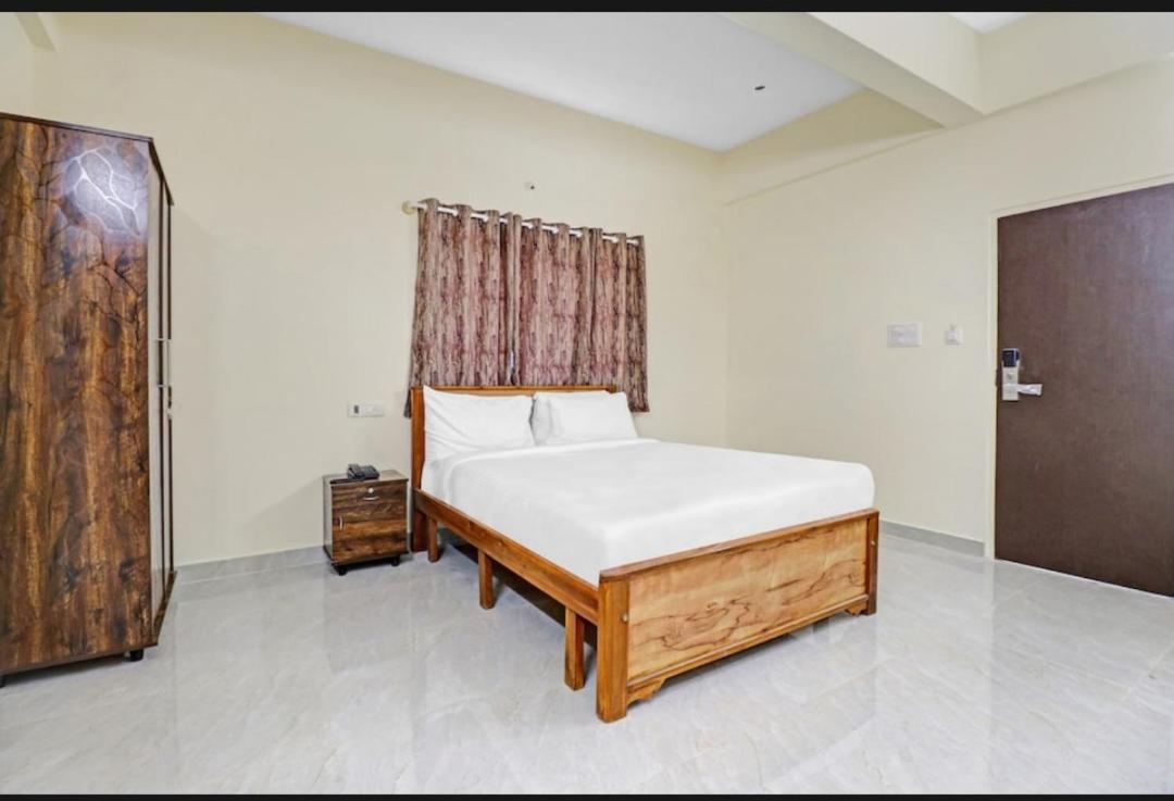 Hotel Kings Palace Manyata