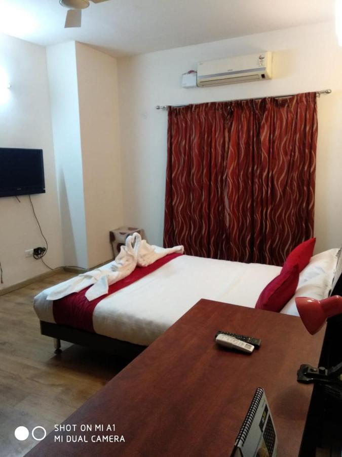 Guest house City Suites *