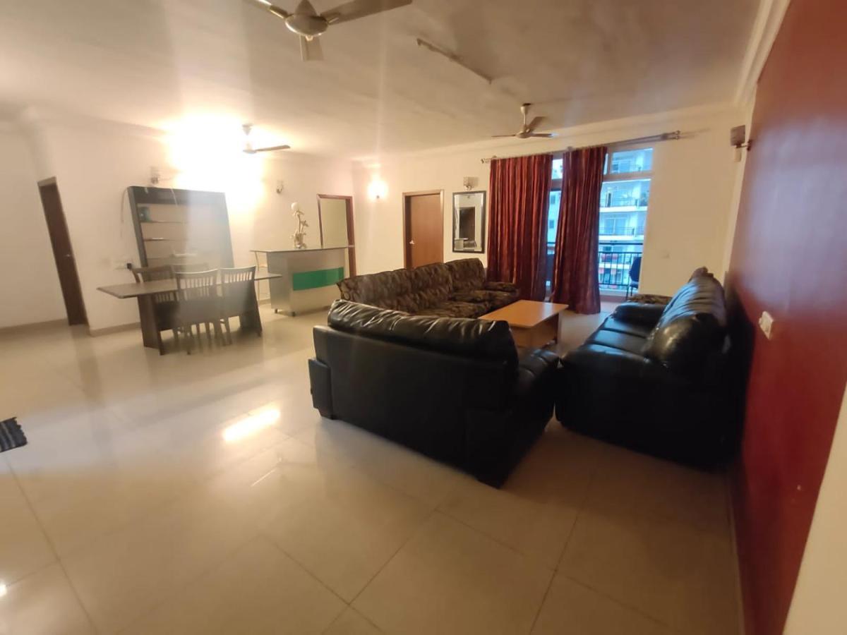 City Suites *