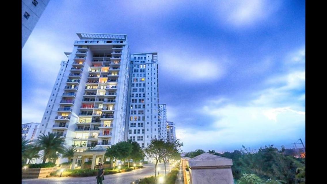City Suites *