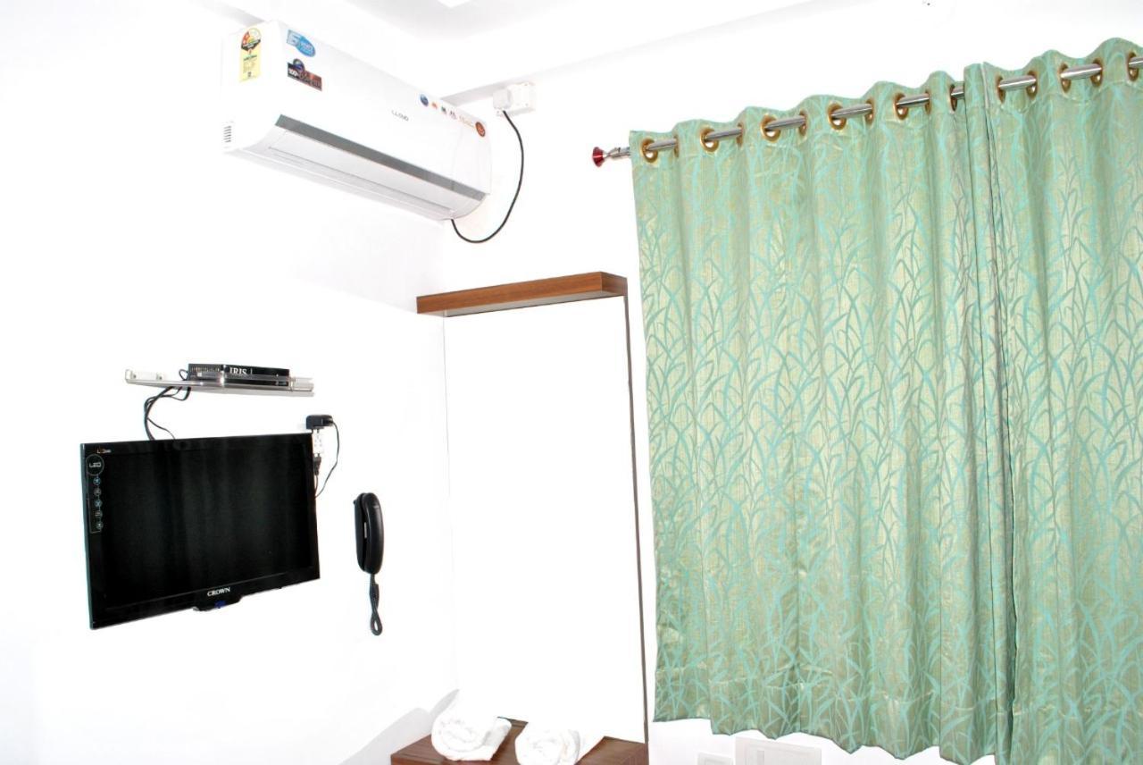 Hotel The Royal Park 3*