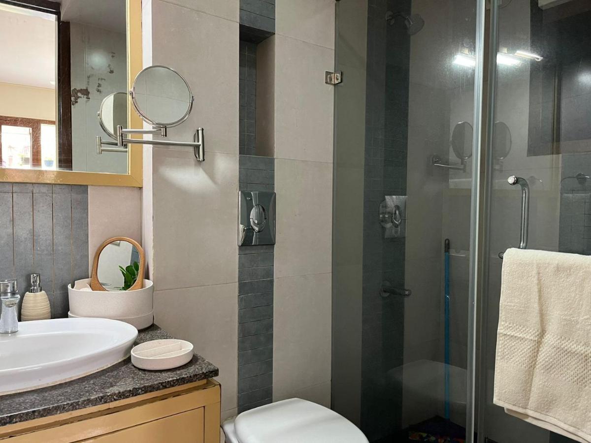 Bed & Breakfast Luho Grande Bangalore