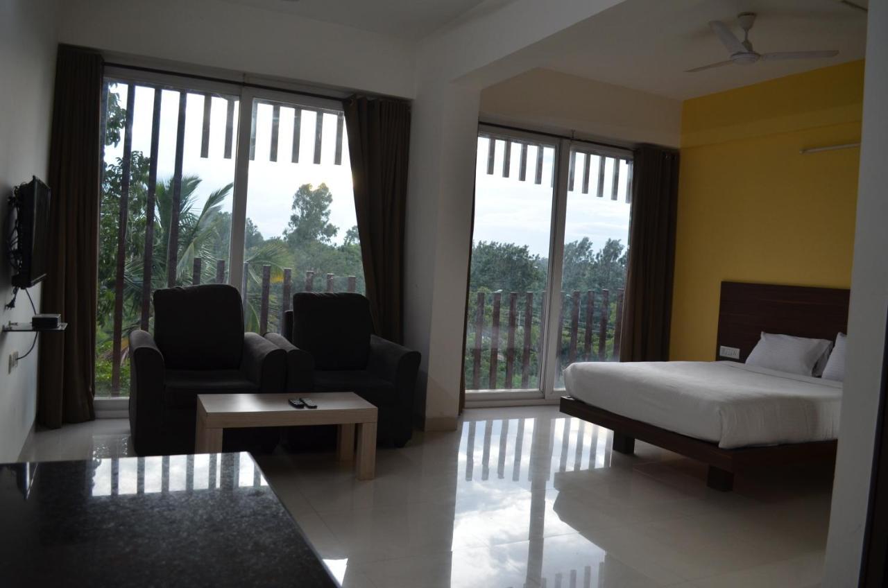 Grand Yelahanka Hotel