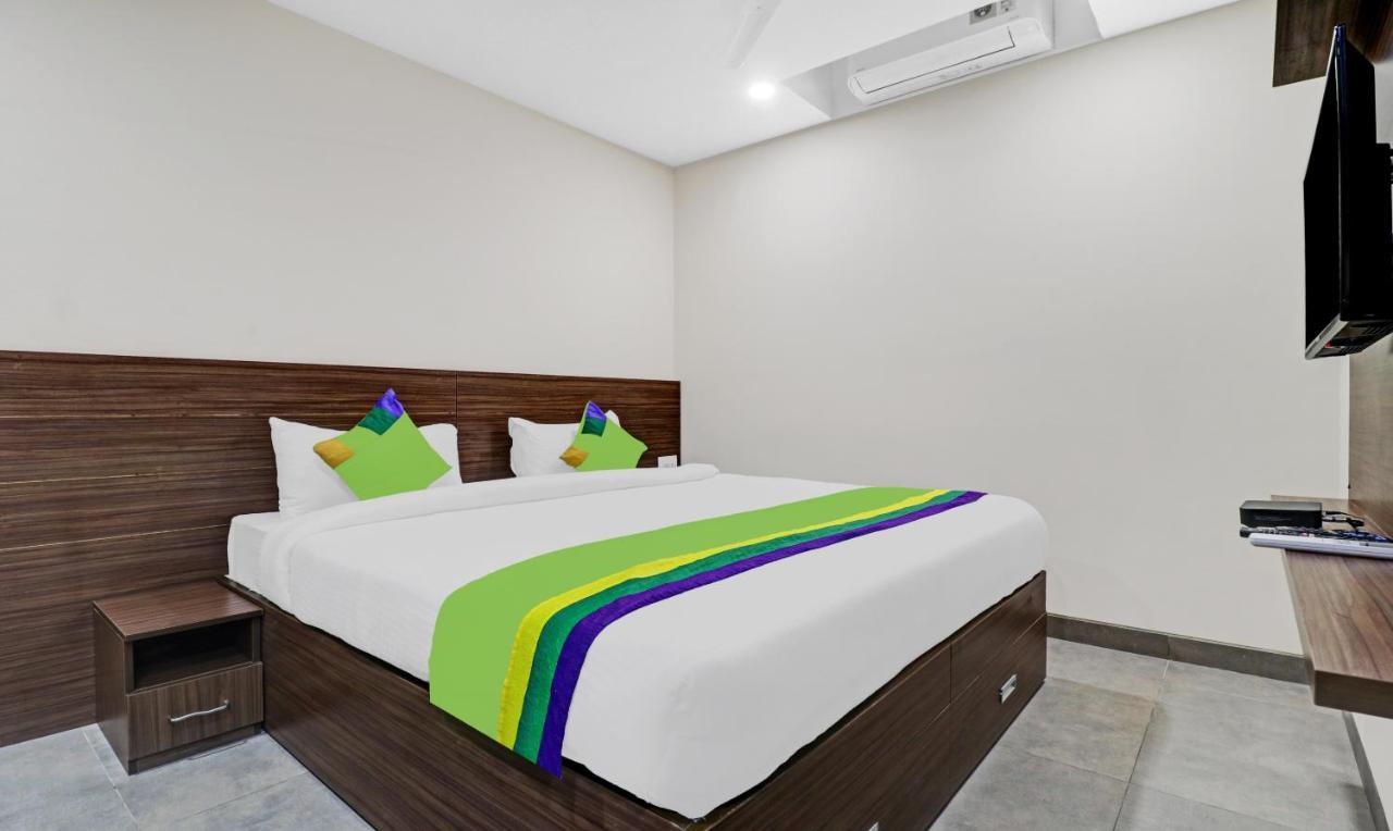Treebo Purple Orchid Boutique 3*