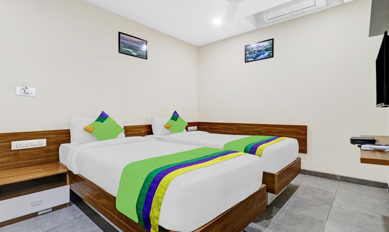 Treebo Purple Orchid Boutique 3* Bangalore