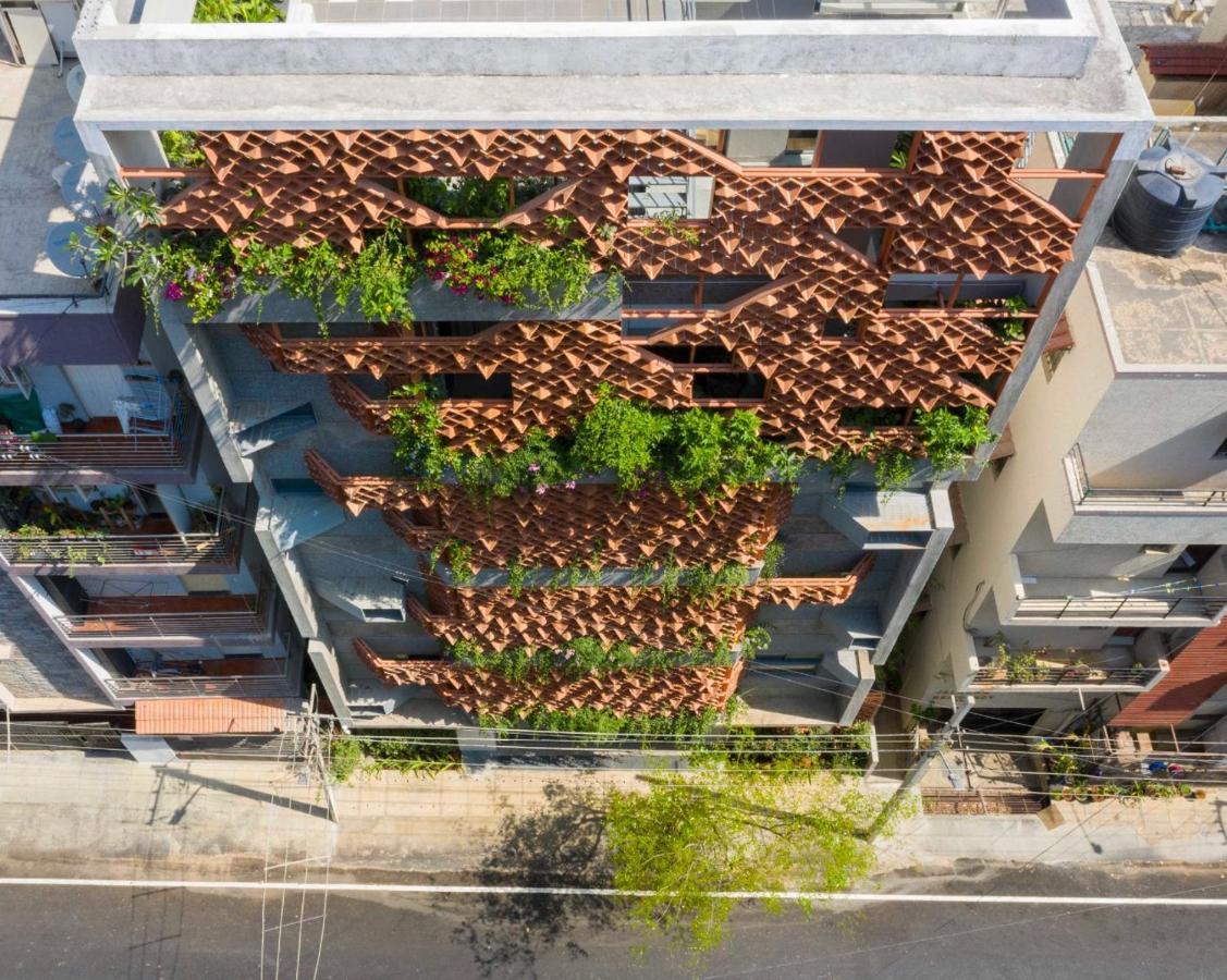 Hotel Iris Bangalore