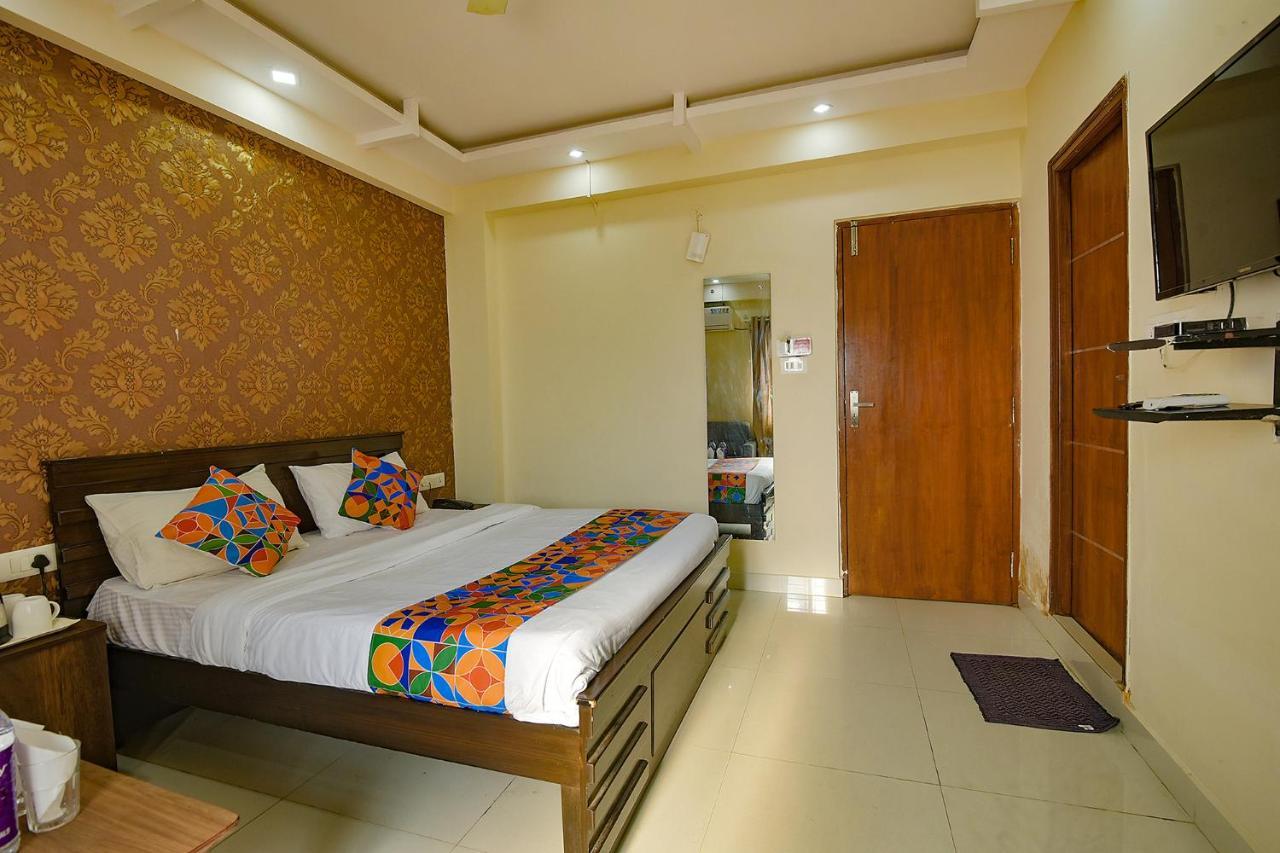 Hotel Fabhotel Emerald Bangalore