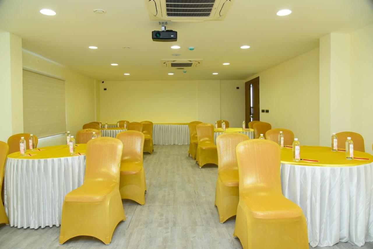Tgi Felicity Hotel Bangalore