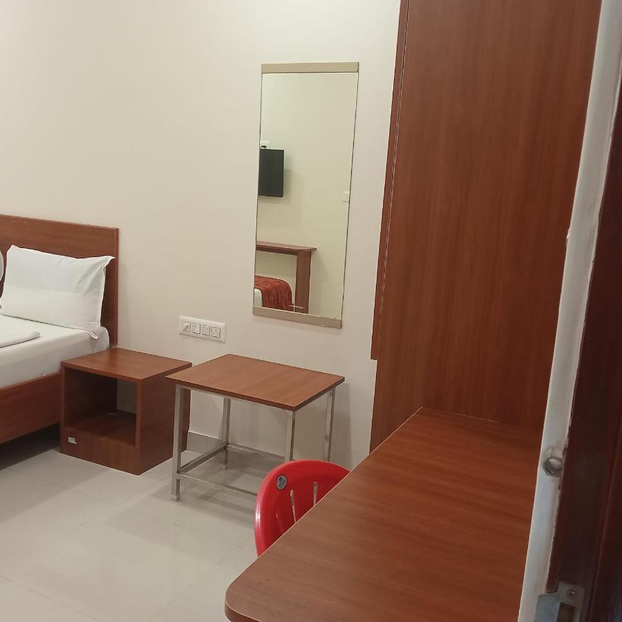 Hotel Mulberry 2*