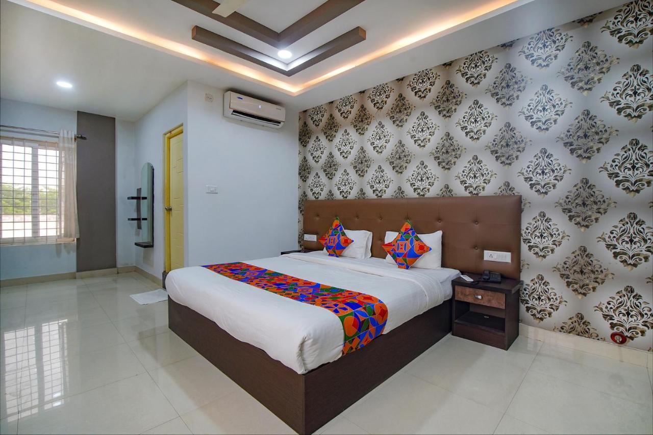 Krishna's Landmark Business Hotel- Near International Airport Bangalore