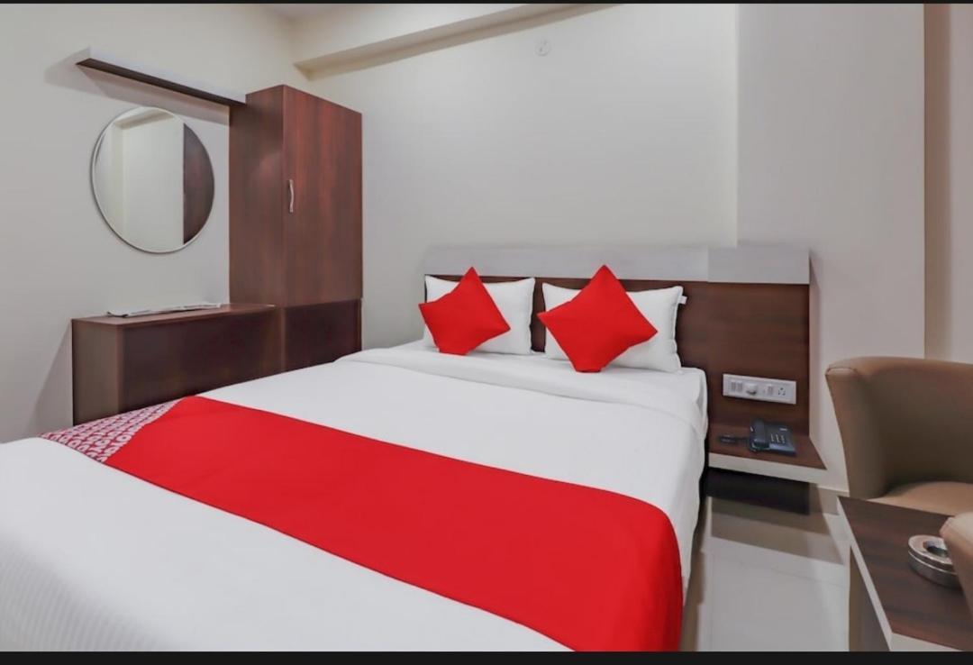 Royalwood Deluxe * Bangalore