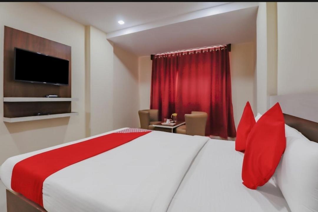 Royalwood Deluxe *