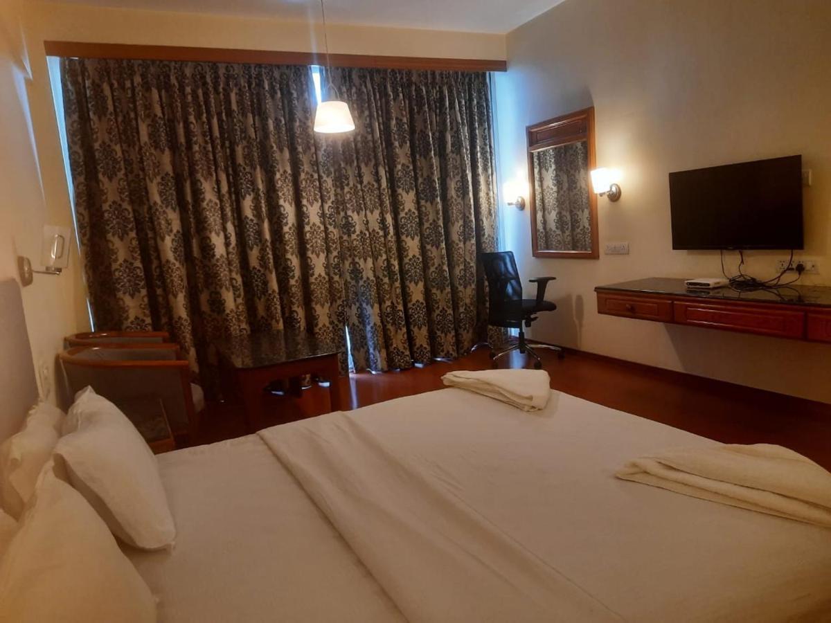 Woodlands Hotel