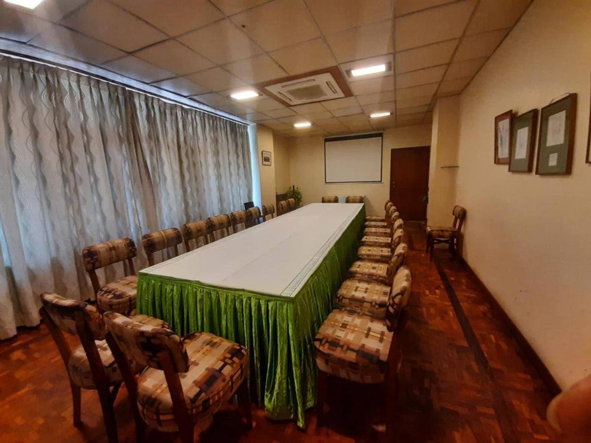 Hotel Woodlands Bangalore