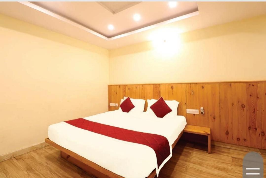Bed & Breakfast Royal Orbit 2*