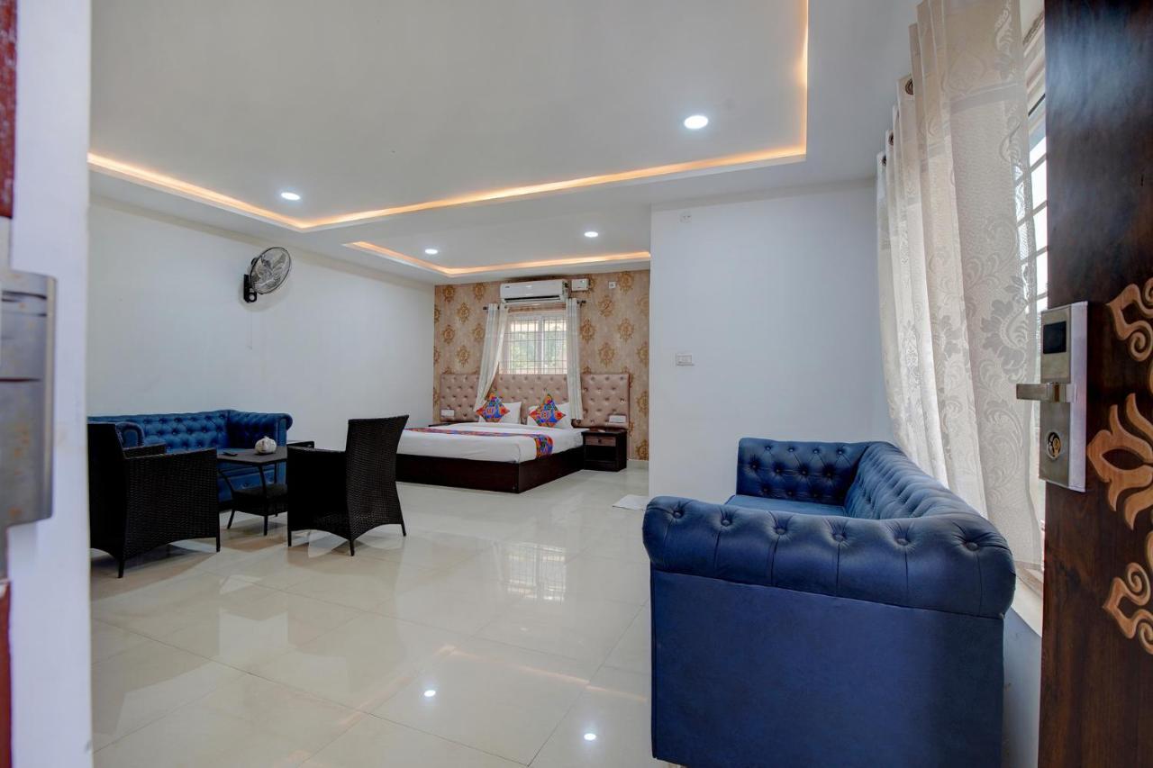Hotel Krishna's Landmark Business Hotel- Near International Airport Bangalore