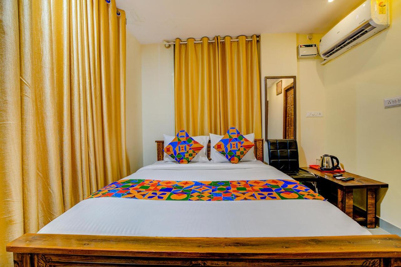 Fabexpress Rithun Residency Bangalore