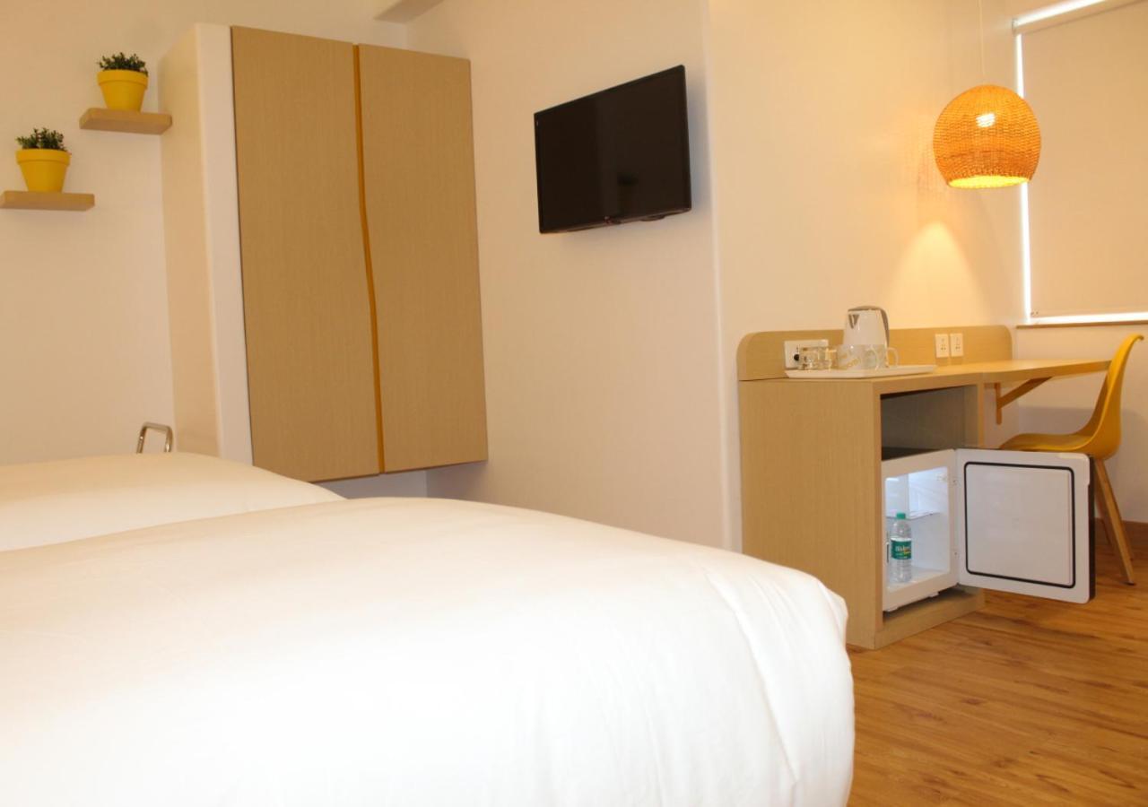 Hotel Bloom - Brookefield Bangalore