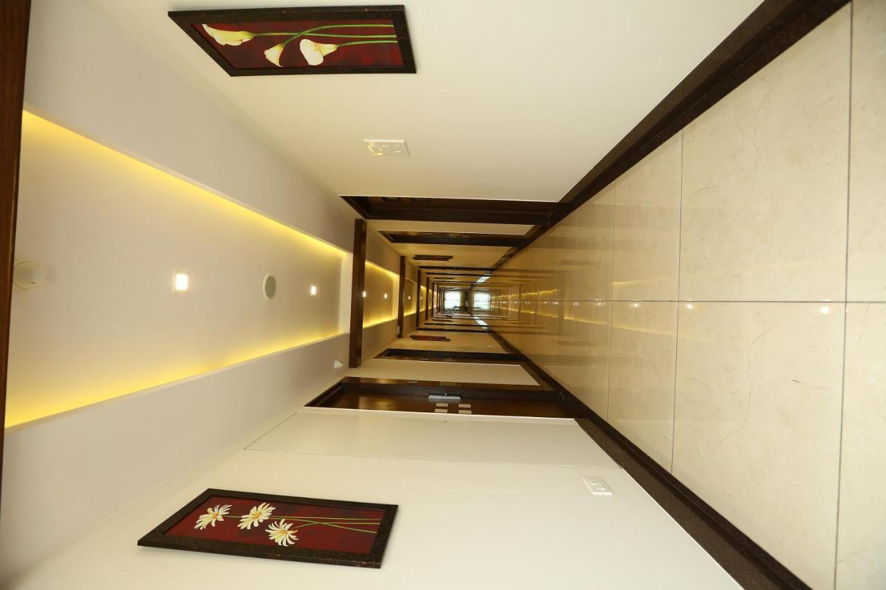West Hotel