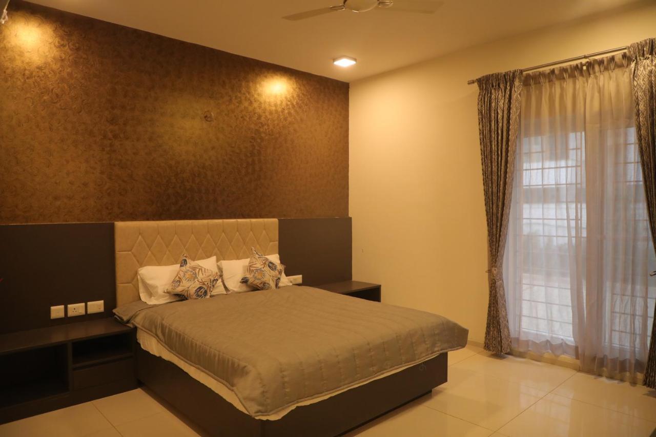 Vrr Astoria & Convention Center Bangalore