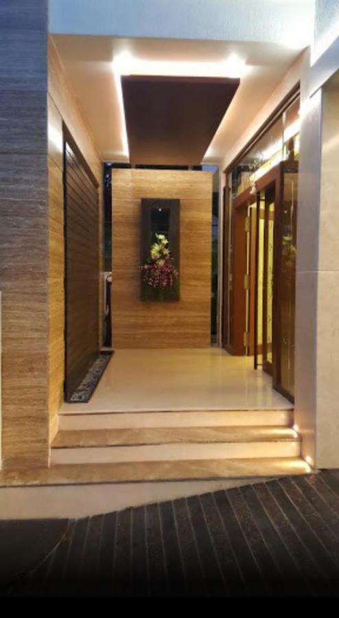 Click Dbr Hotel 3*