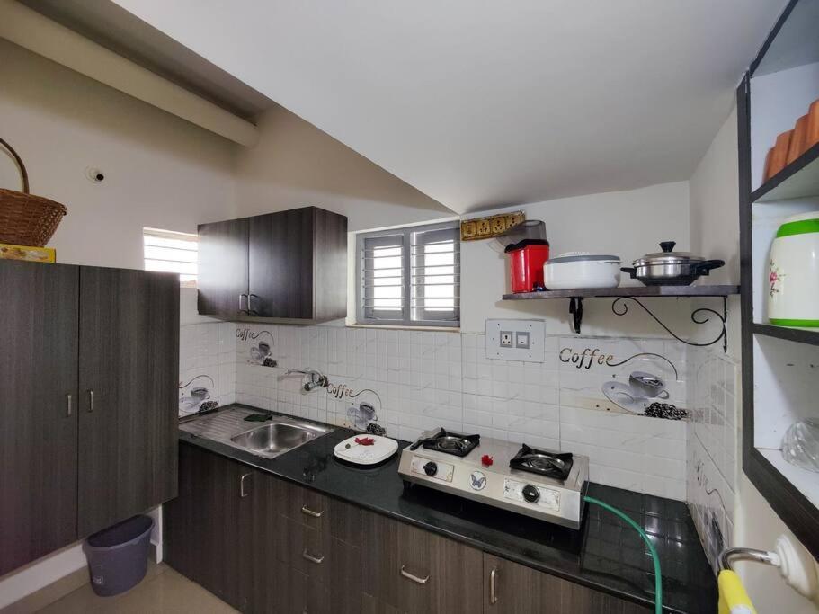 Apartamento Comfy 2-bedroom House In Sanjaynagar,