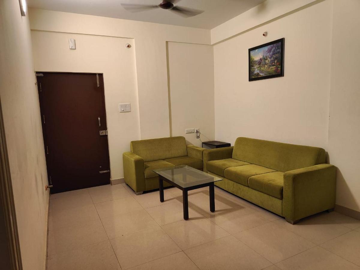 Apartment Pristine Manyata Bangalore