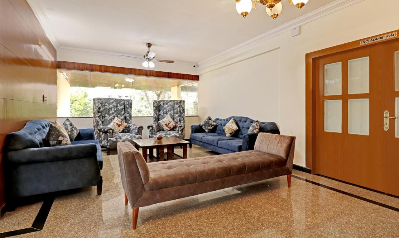 Hotel Treebo Celebrity And 3*