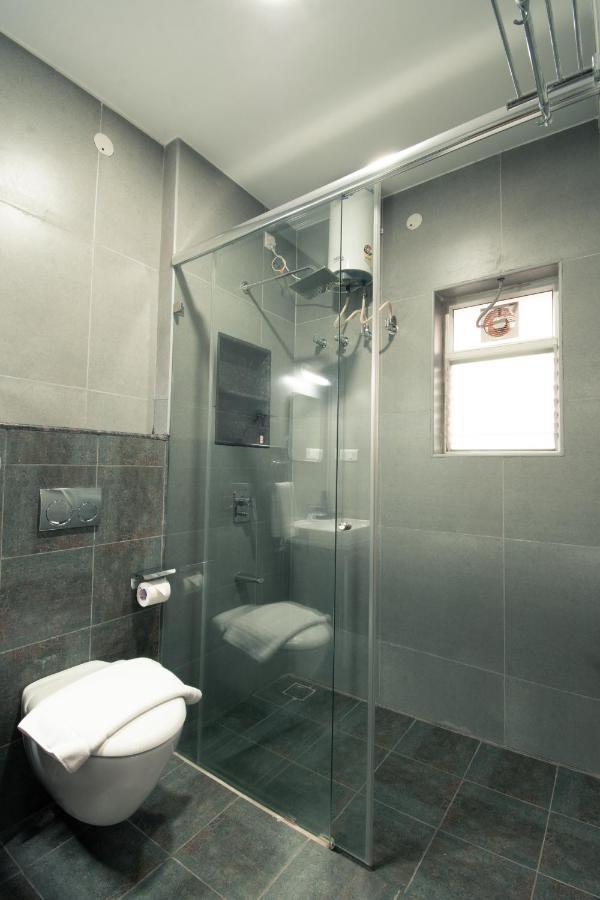 Hotel Athulya 3*