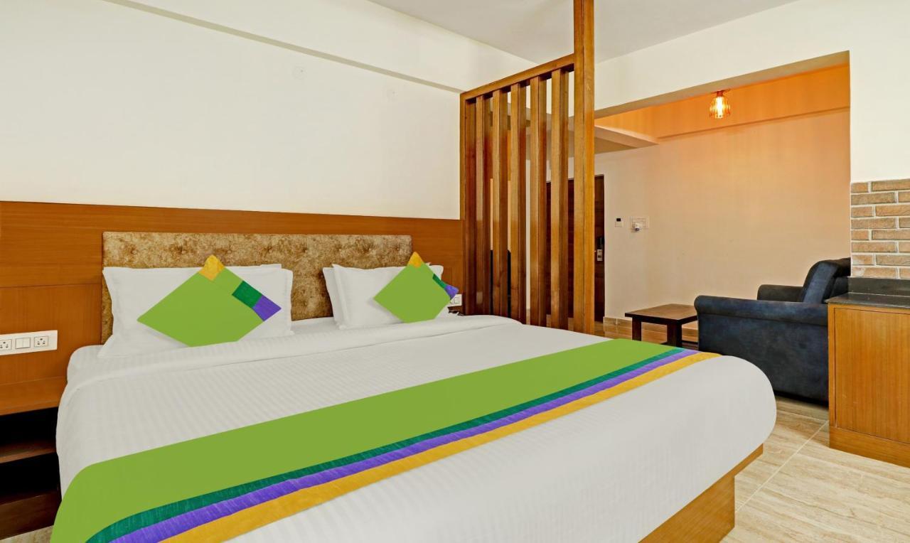 Treebo Celebrity And Hotel Bangalore