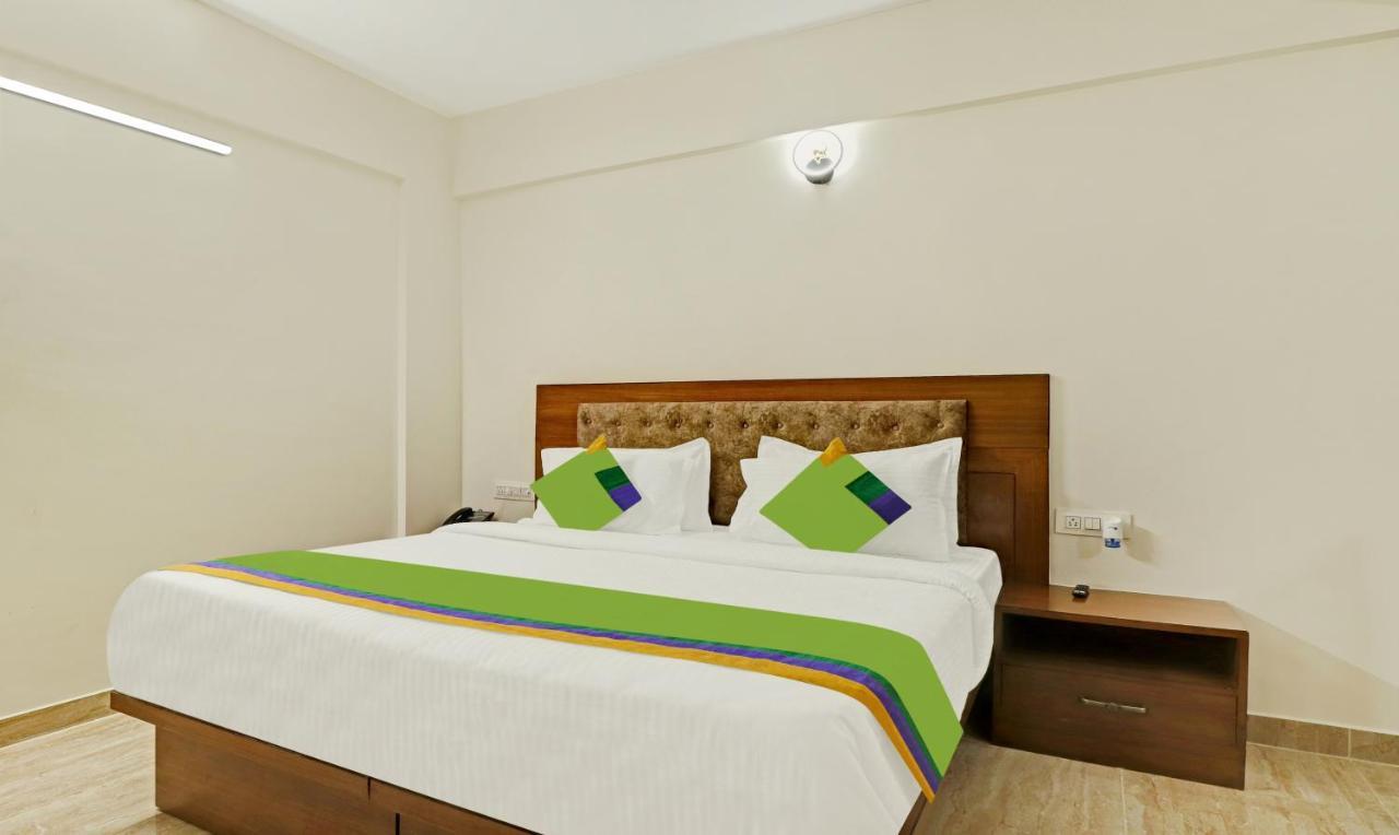 Hotel Treebo Celebrity And